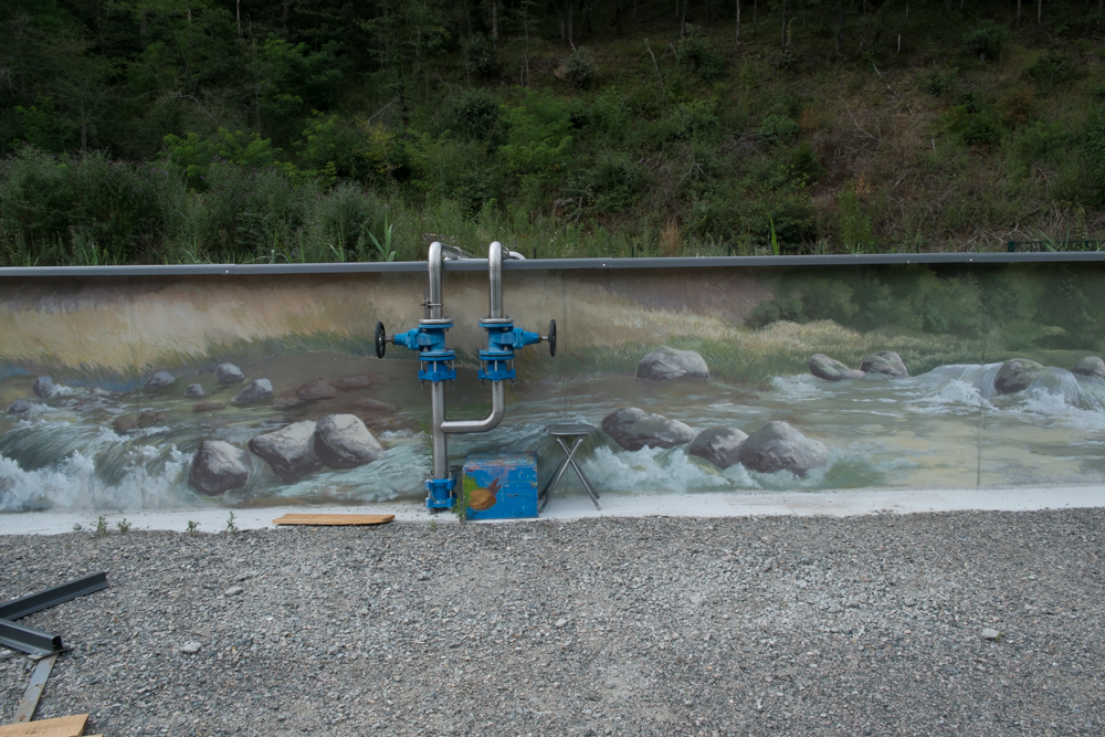 Le mur le plus long… La rivière, mur peint de 58 m de long. Bagnac-sur-Célé.